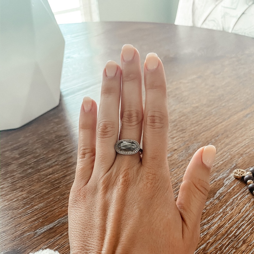 Kendra Scott ring